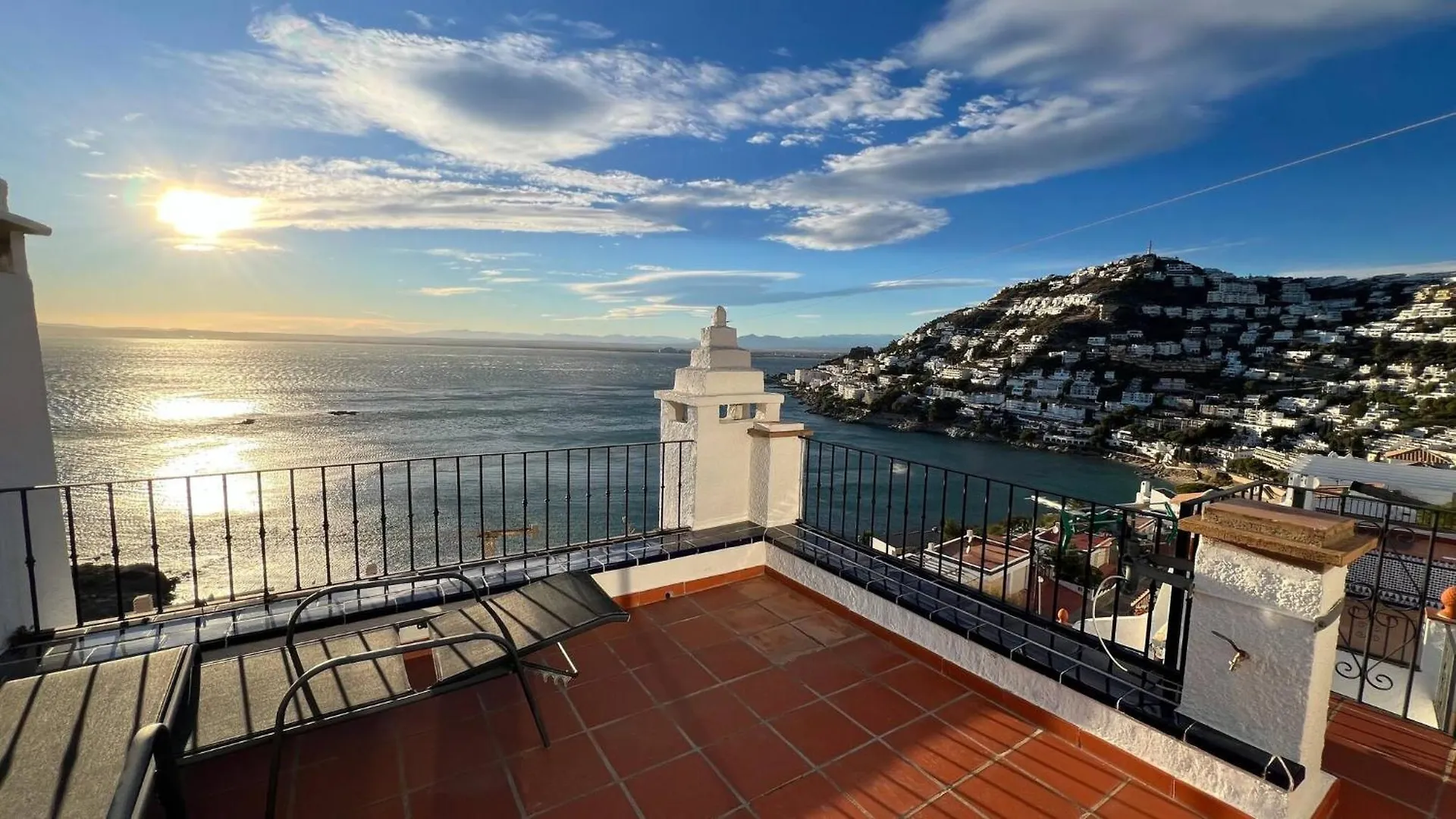 Preciosa Casa Con Vista Al Mar Villa Roses Spain